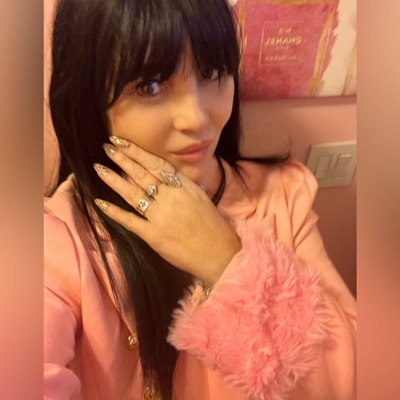 Pink Double-Breasted Gorgeous Soft Blazer with Fur Detail - Picture 4 of 7